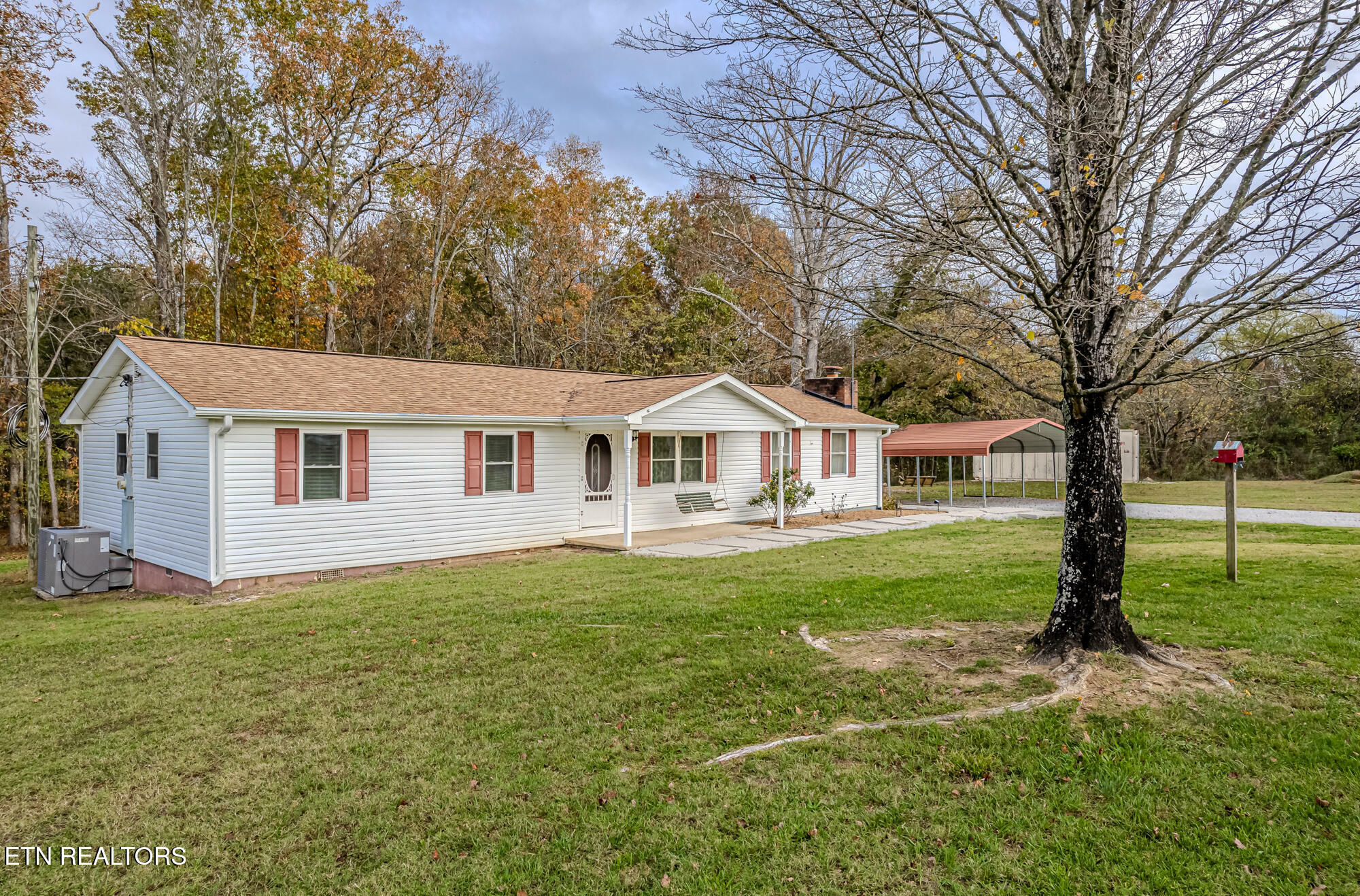 Property Photo:  137 Gudger Rd  TN 37354 