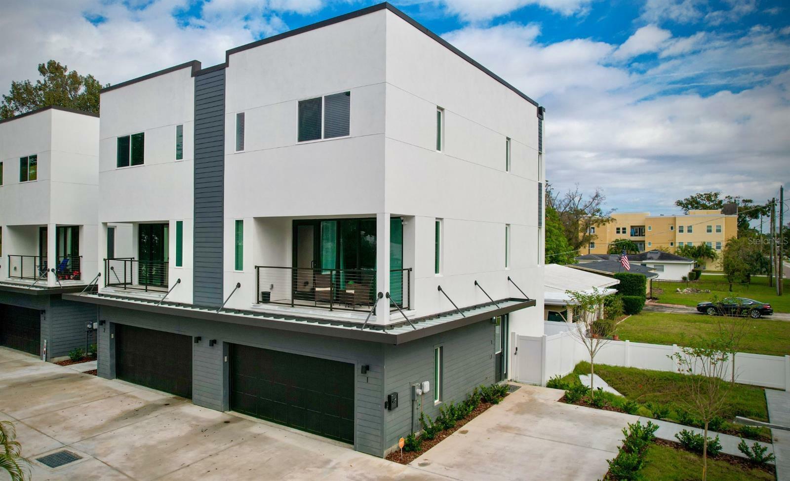 Property Photo:  4311 W Fig Street 1  FL 33609 