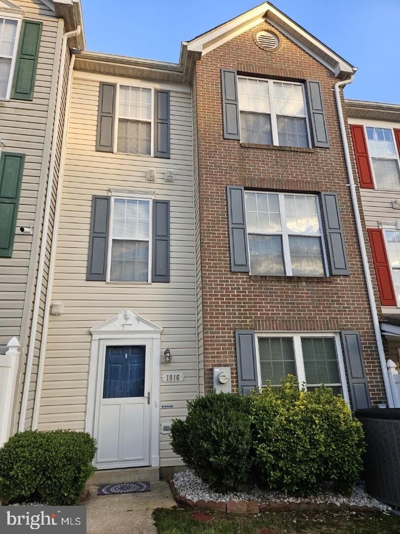 Property Photo: 1816 Chatfield 62 MD 21144