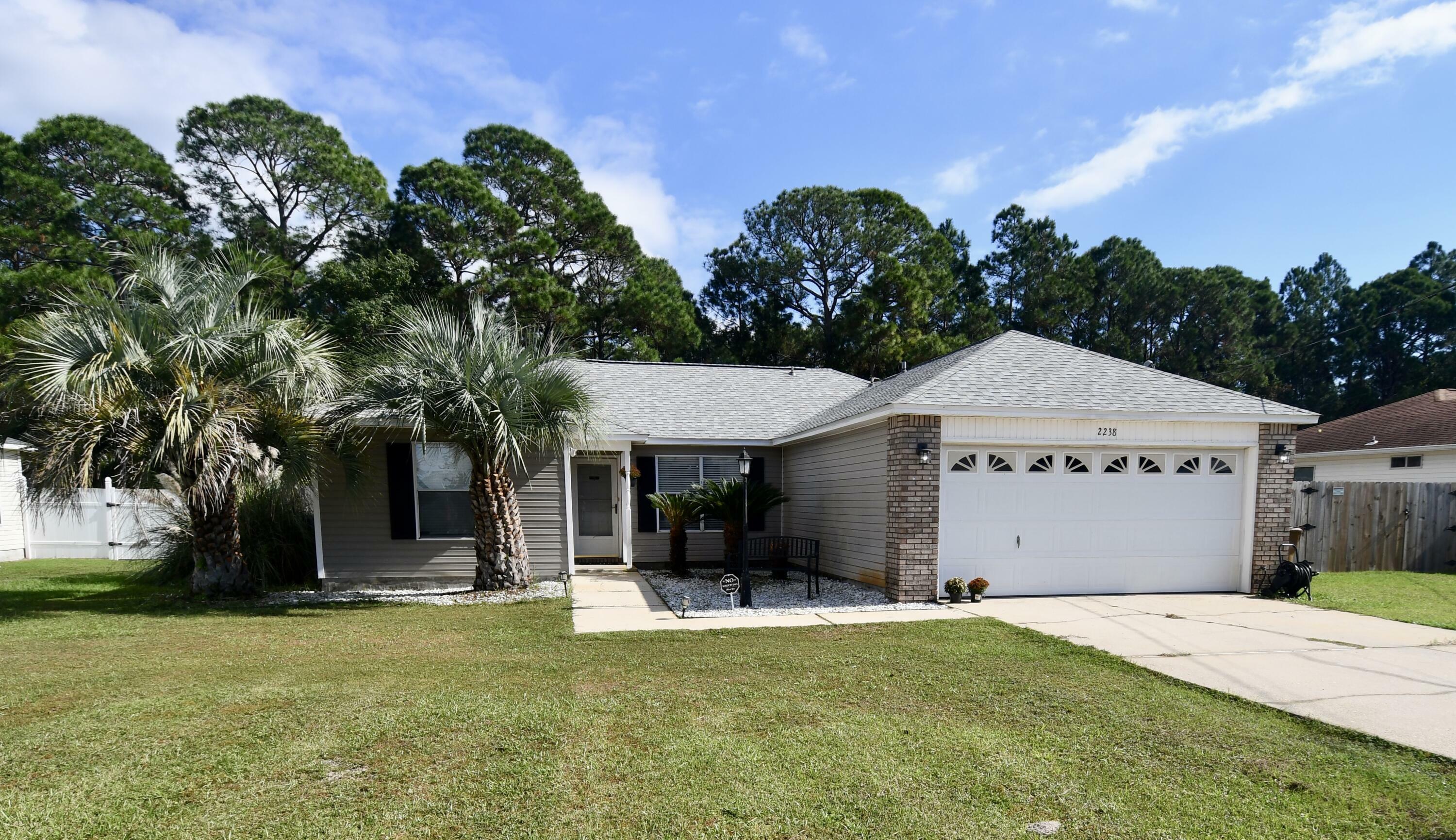 2238 Whispering Pines Boulevard  Navarre FL 32566 photo