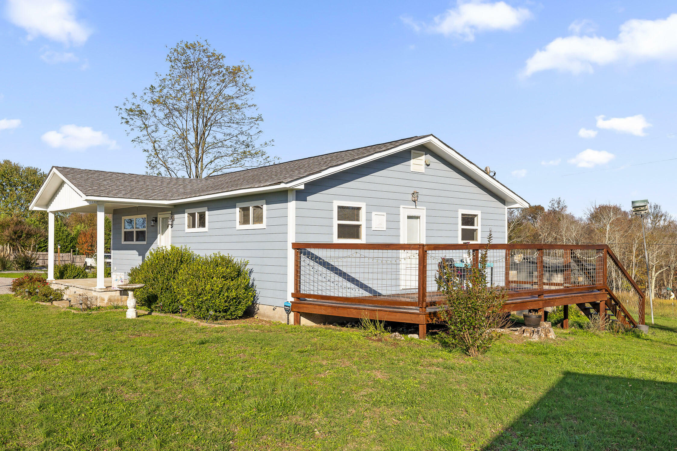 Property Photo:  828 County Road 194  AL 35958 