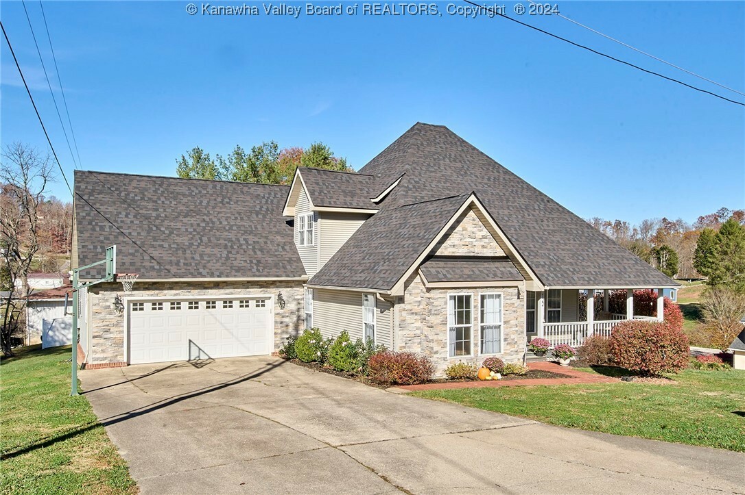 122 Rust Drive  Sissonville WV 25320 photo