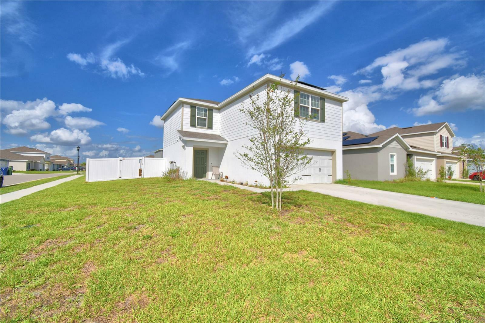 Property Photo:  1533 Majestic Lane  FL 33880 