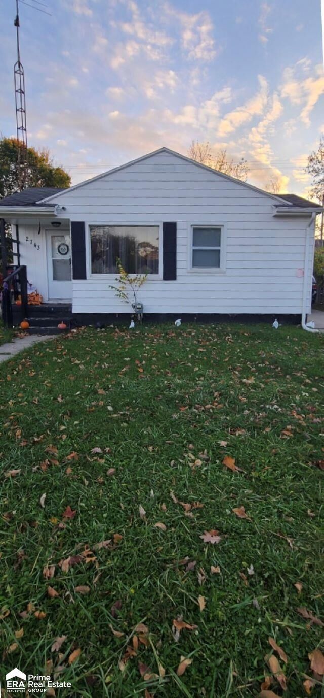 2743 Berkley Street  Flint MI 48504 photo