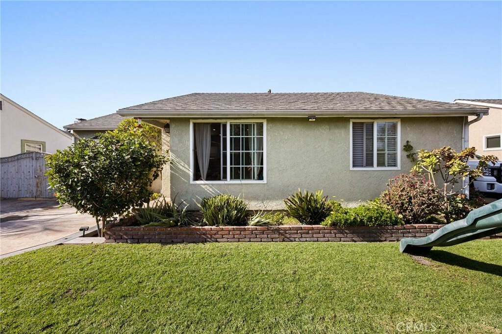 Property Photo: 12819 Coldbrook Avenue CA 90242
