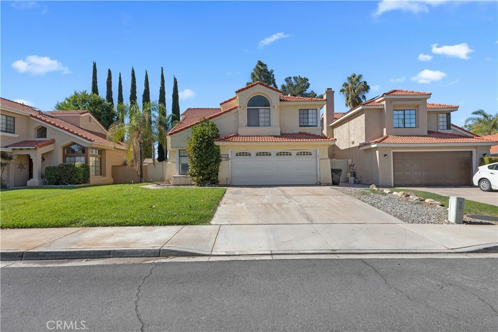 Property Photo:  10694 Independence Court  CA 92374 