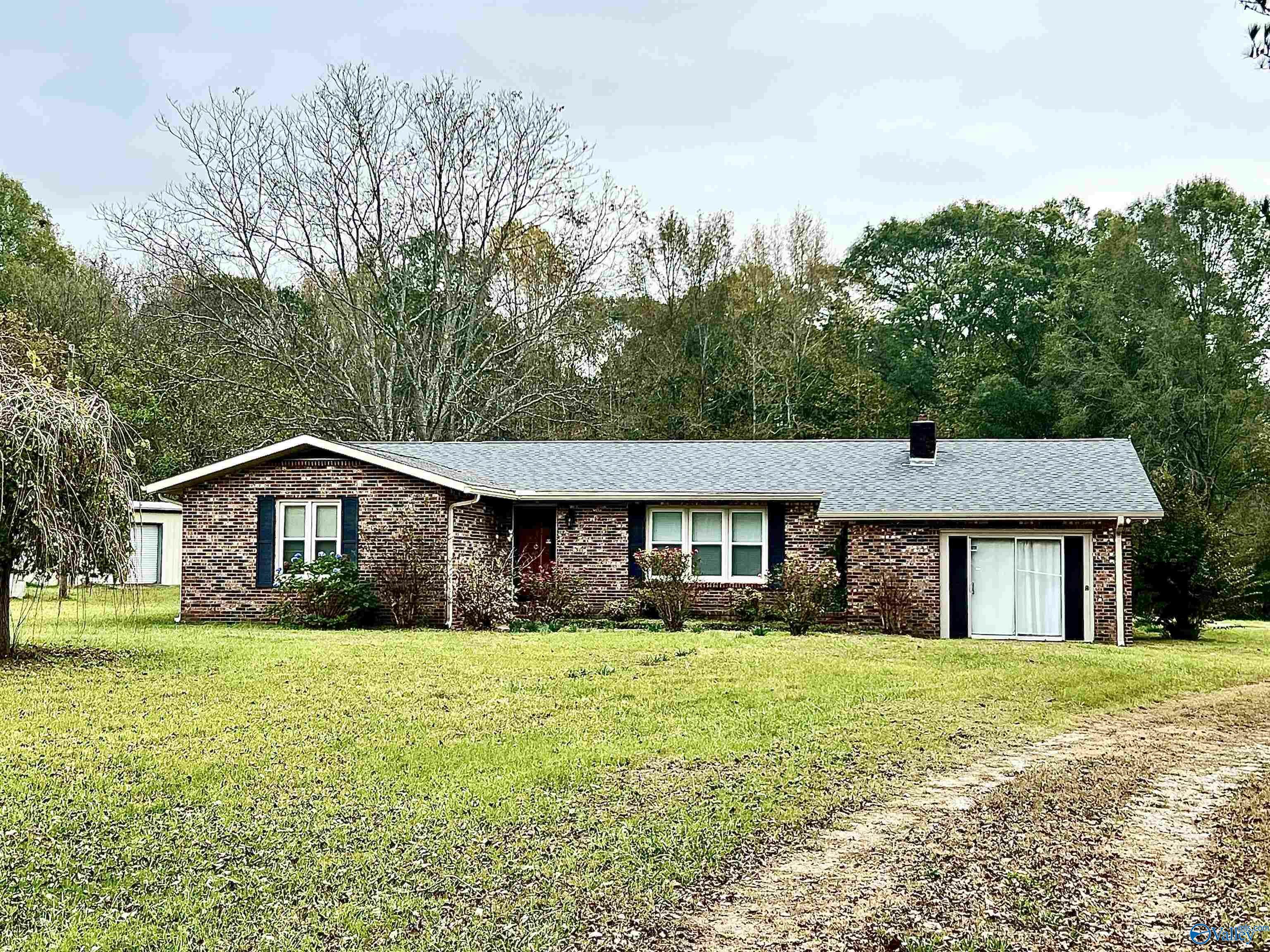 Property Photo:  21230 County Road 460  AL 35673 