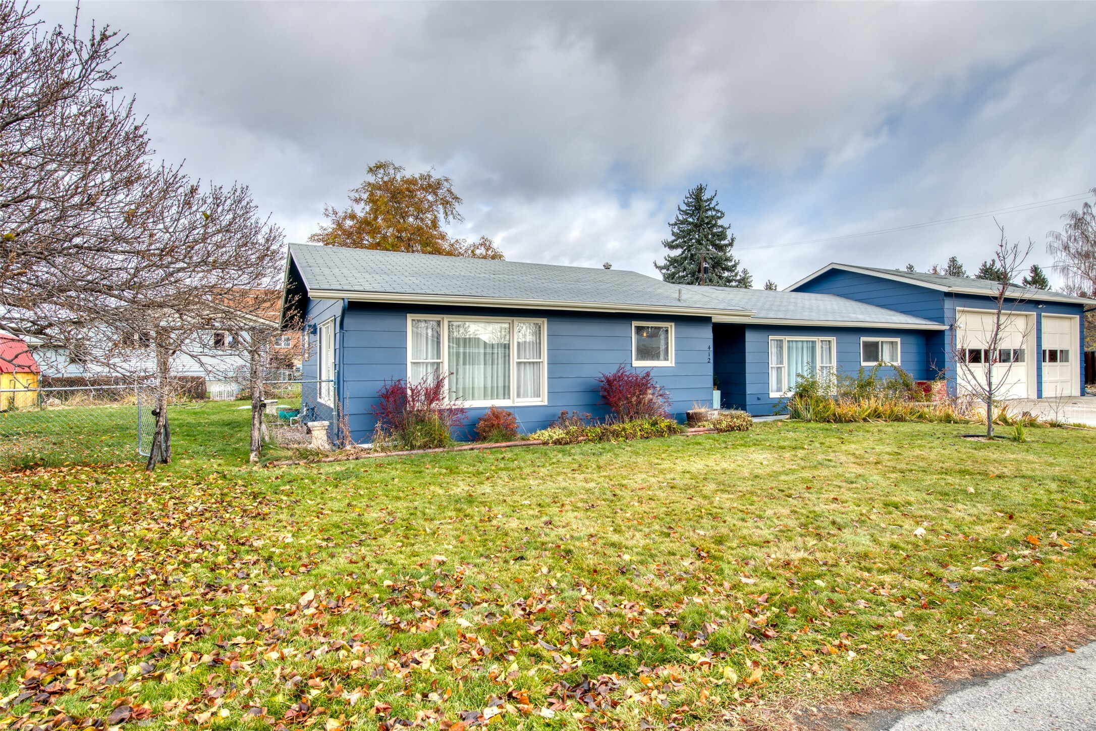 412 Montana Avenue  Hamilton MT 59840 photo