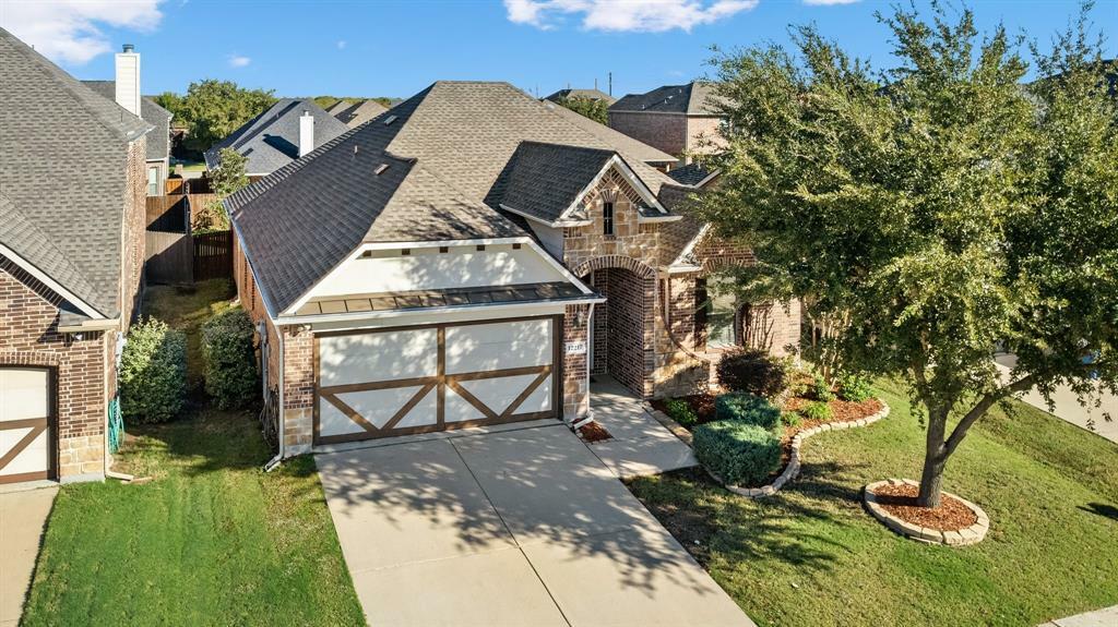 Property Photo:  12217 Knots Lane  TX 75036 