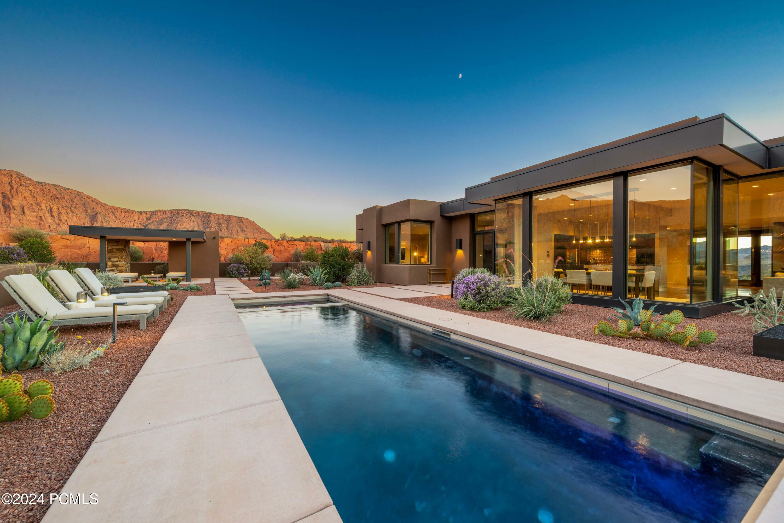 Property Photo:  1748 Cochise Drive  UT 84738 