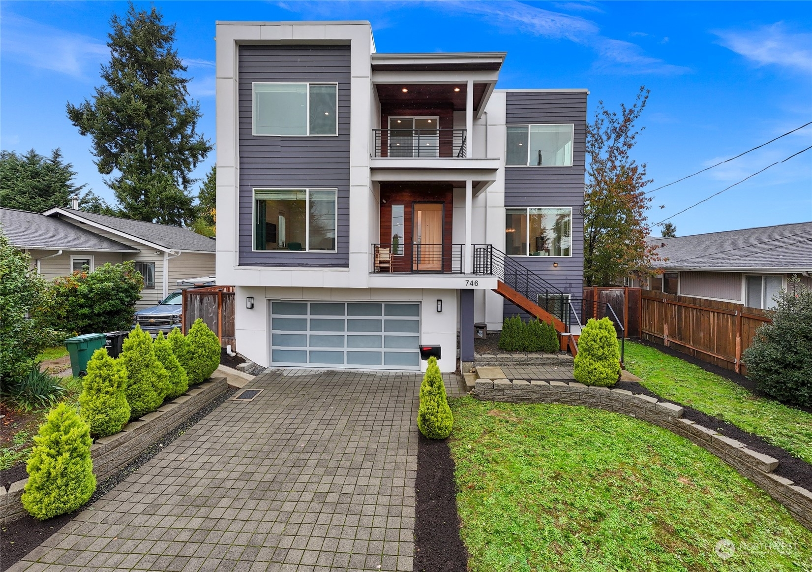 746 N 87th Street  Seattle WA 98103 photo