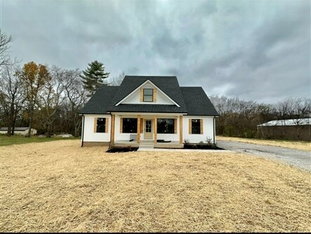 Property Photo:  3007 Montgomery Road  KY 42206 