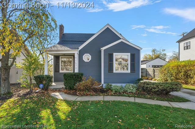 Property Photo:  1573 Larkmoor Boulevard  MI 48072 