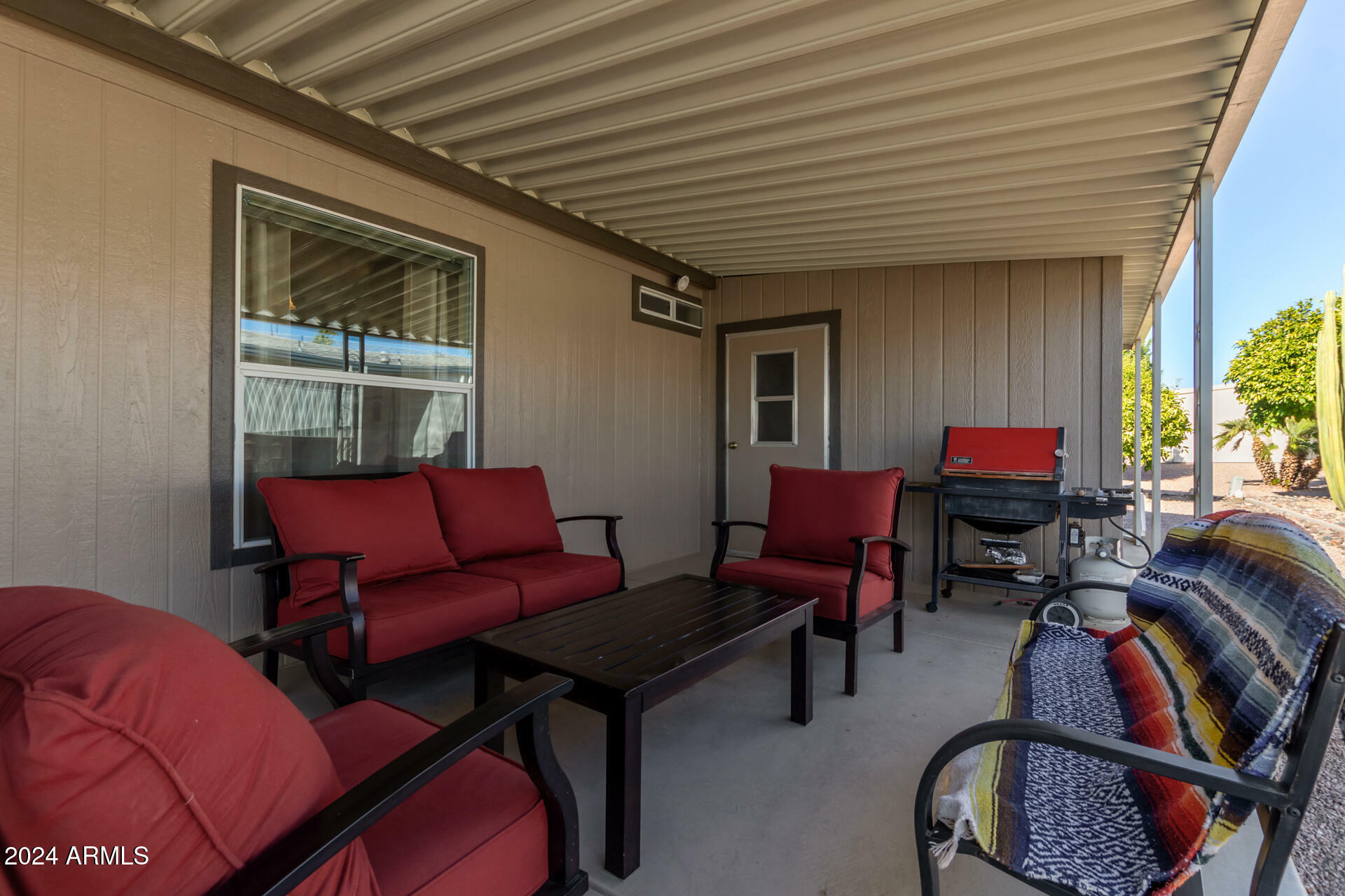 Property Photo:  2400 E Baseline Avenue 201  AZ 85119 