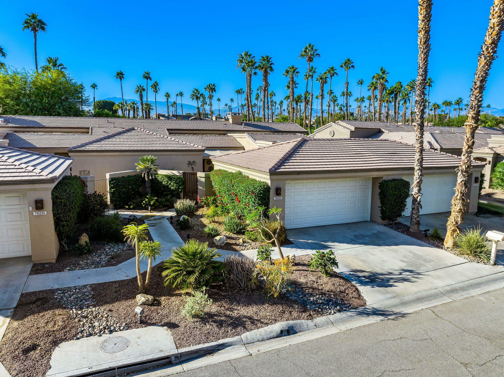 Property Photo:  76229 Poppy Lane  CA 92211 