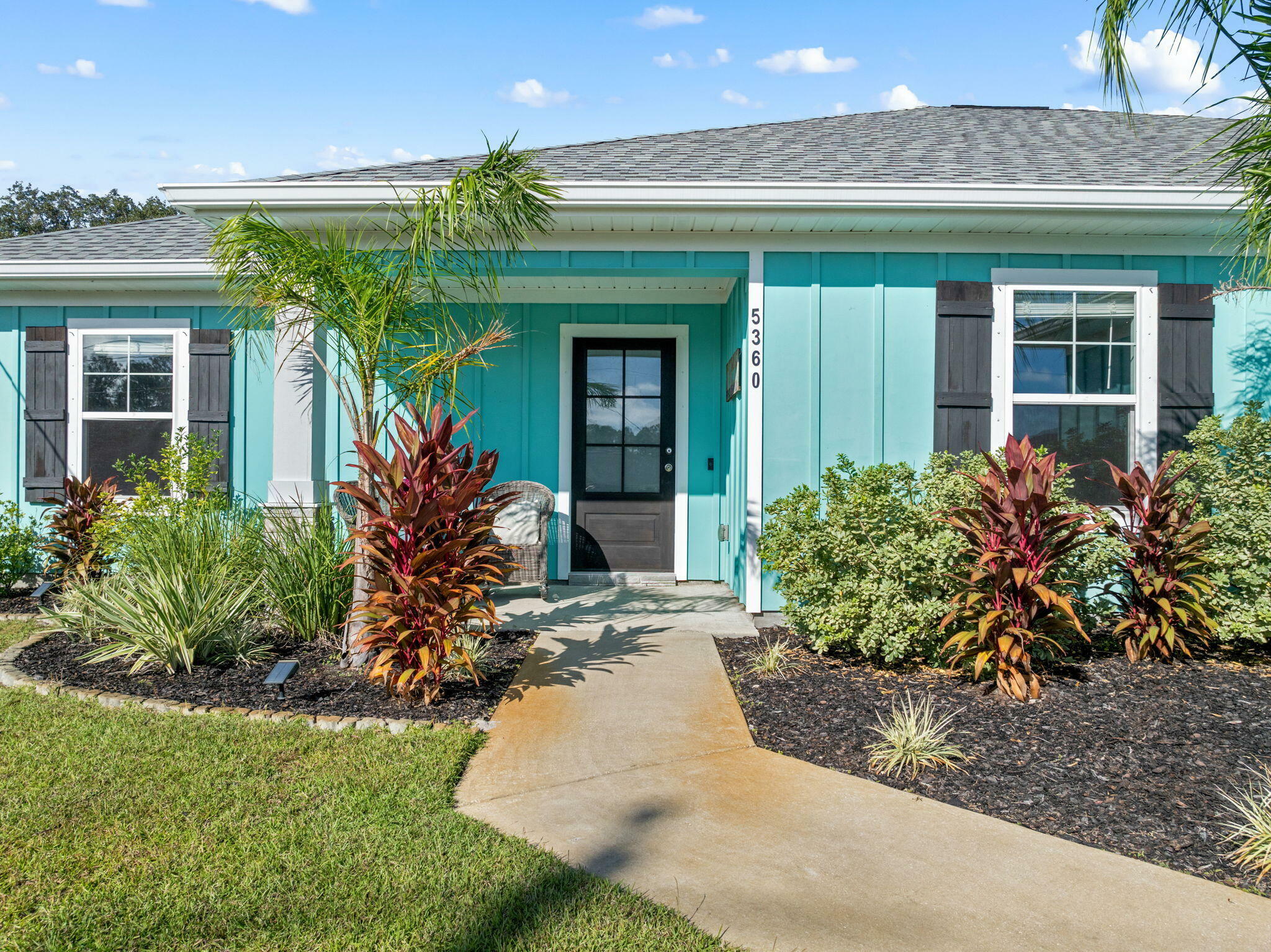 Property Photo:  5360 Longhorn Trail  FL 32563 