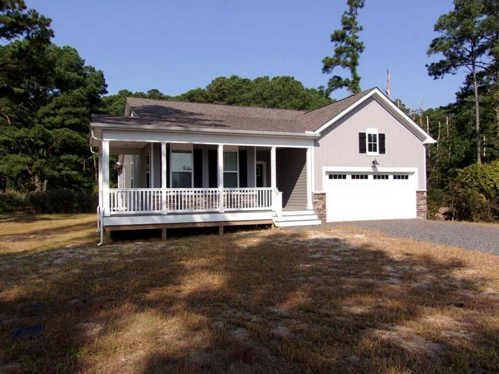 Property Photo:  38170 Castaway Dr  VA 23356 