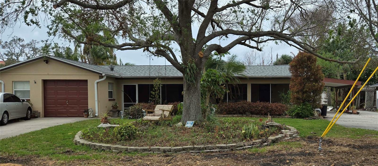 Property Photo: 7054 Hibiscus Avenue S FL 33707