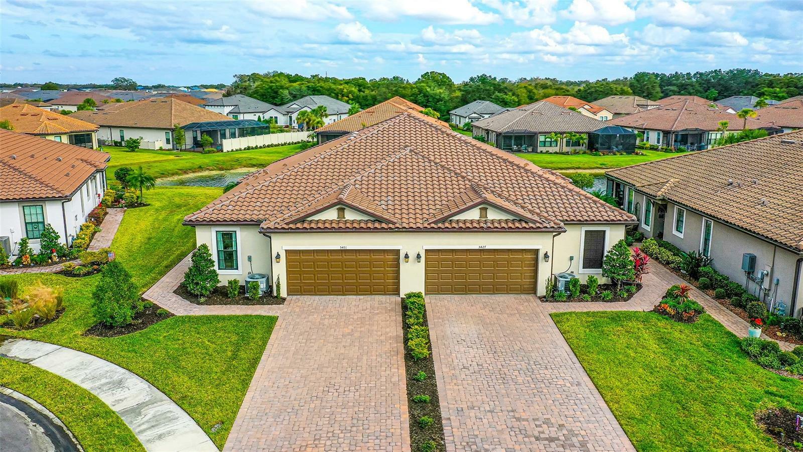 Property Photo: 5431 Taliaferro Court FL 34221