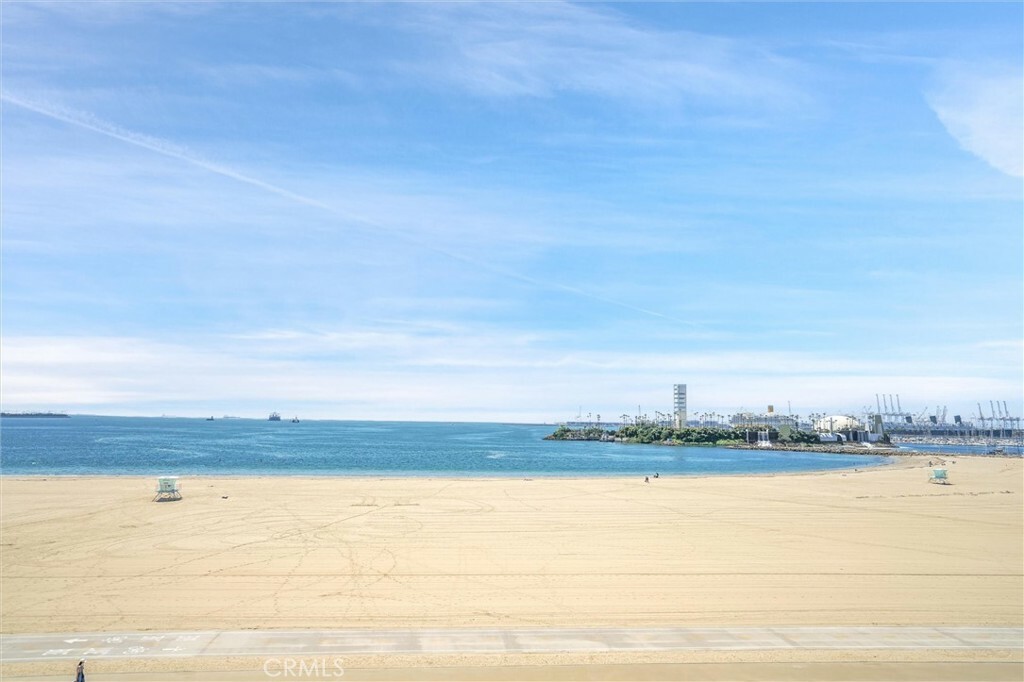 Property Photo:  1140 E Ocean Boulevard 136  CA 90802 