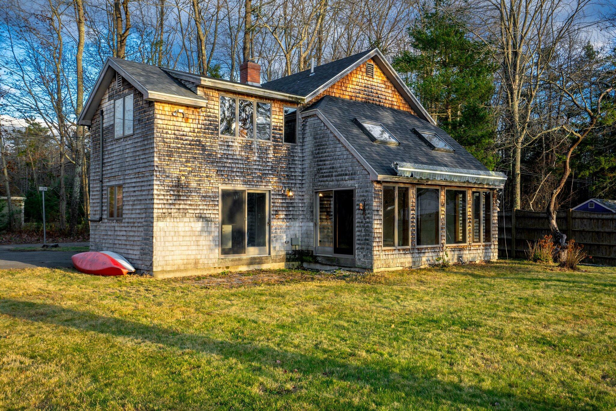 Property Photo:  43 Clay Pits Road  ME 04074 