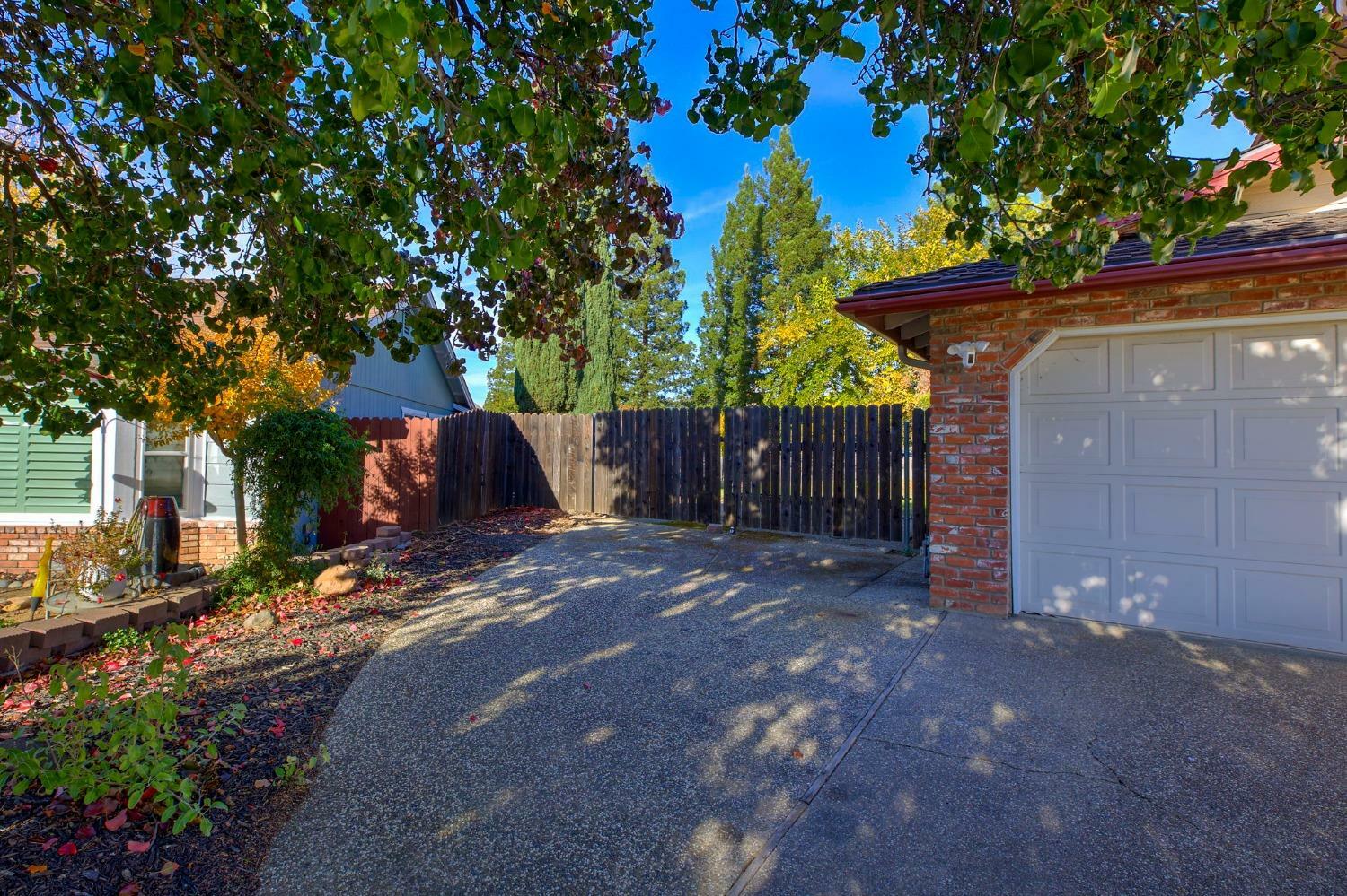 Property Photo:  645 Amber Court  CA 95678 