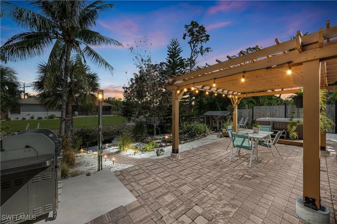 Property Photo: 27211 Sun Aqua Lane FL 34135