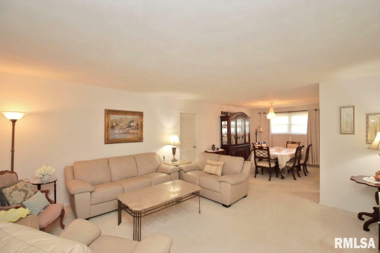 Property Photo:  3820 N Donna Lane  IL 61615 