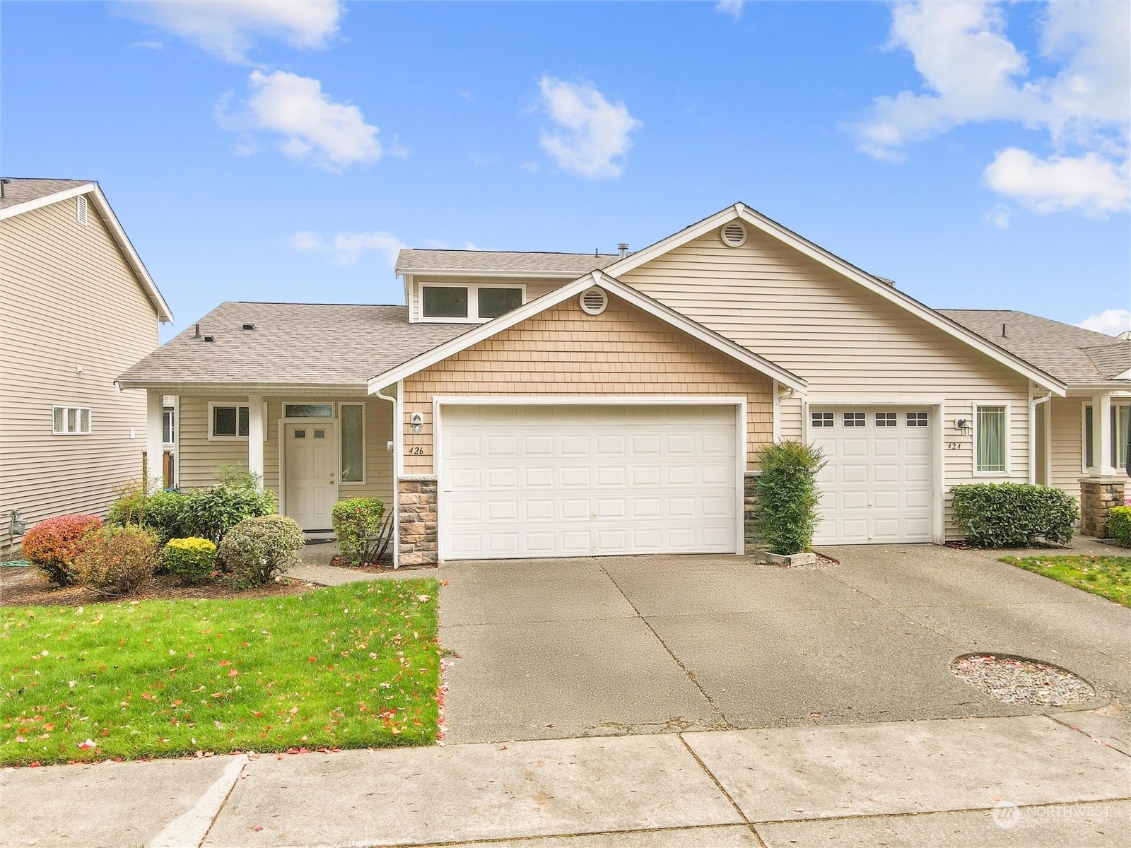 Property Photo:  424 426  Bungalow Drive NW  WA 98502 