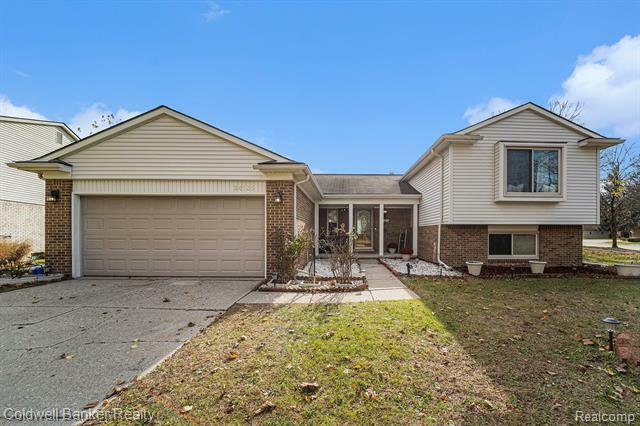 34135 N Gable Drive  Livonia MI 48152 photo