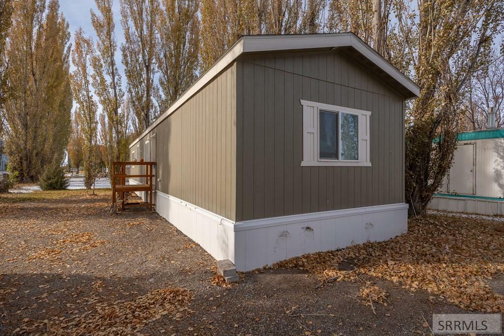 Property Photo:  443 Smith Street  ID 83443 