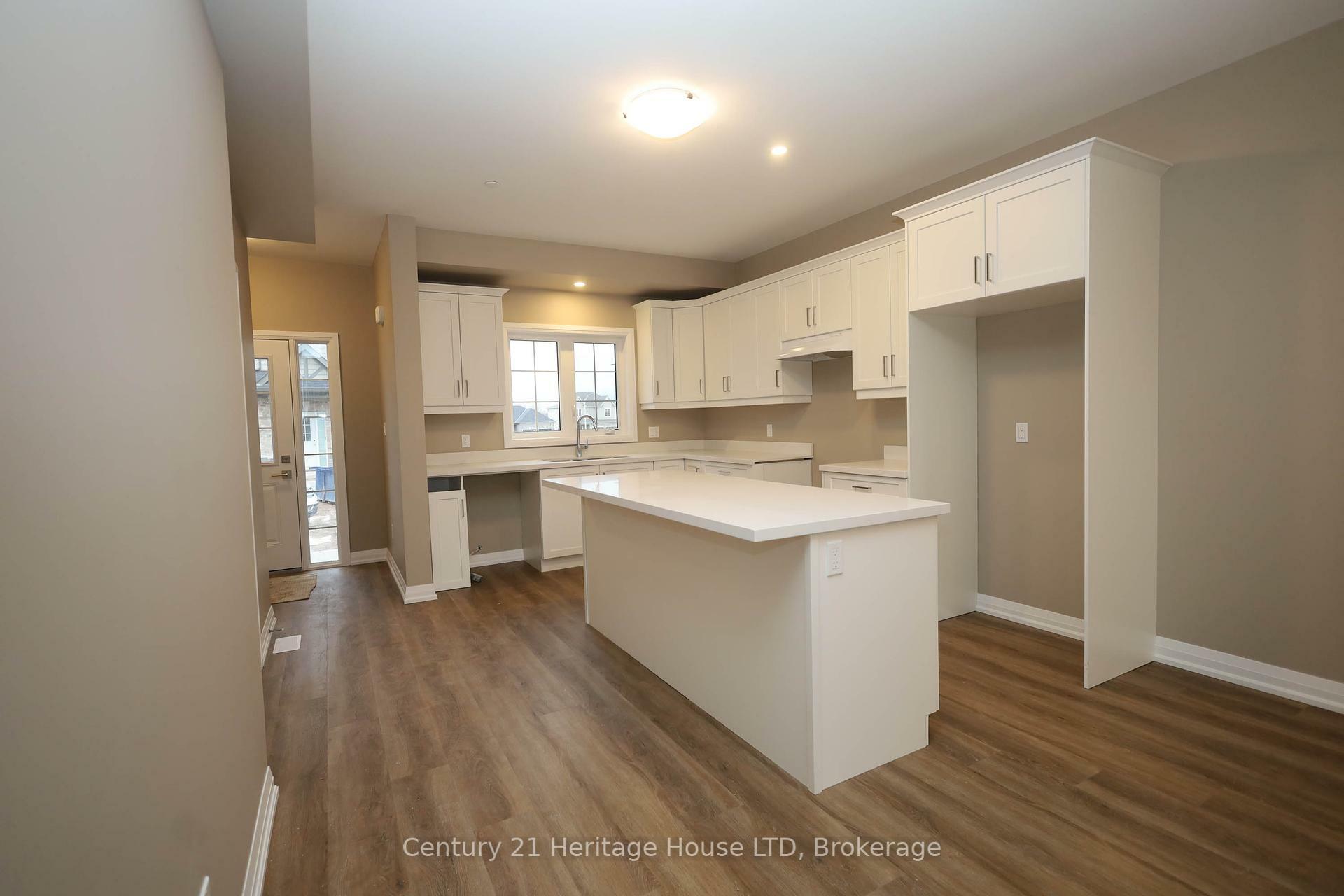 Property Photo: 397 Garrison Rd 15 ON L2A 1N1