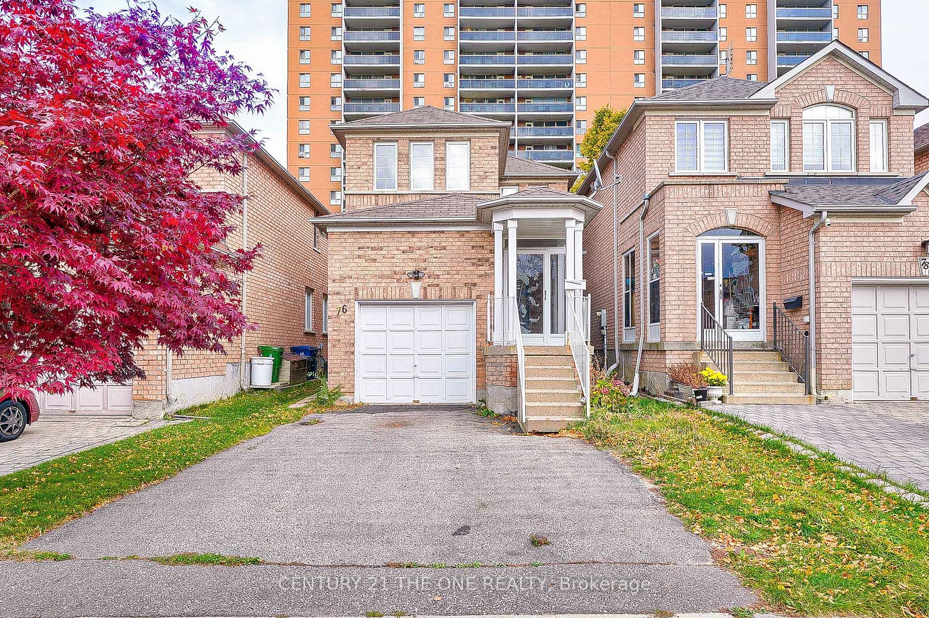 76 Highhill Dr  Toronto ON M1T 1N7 photo