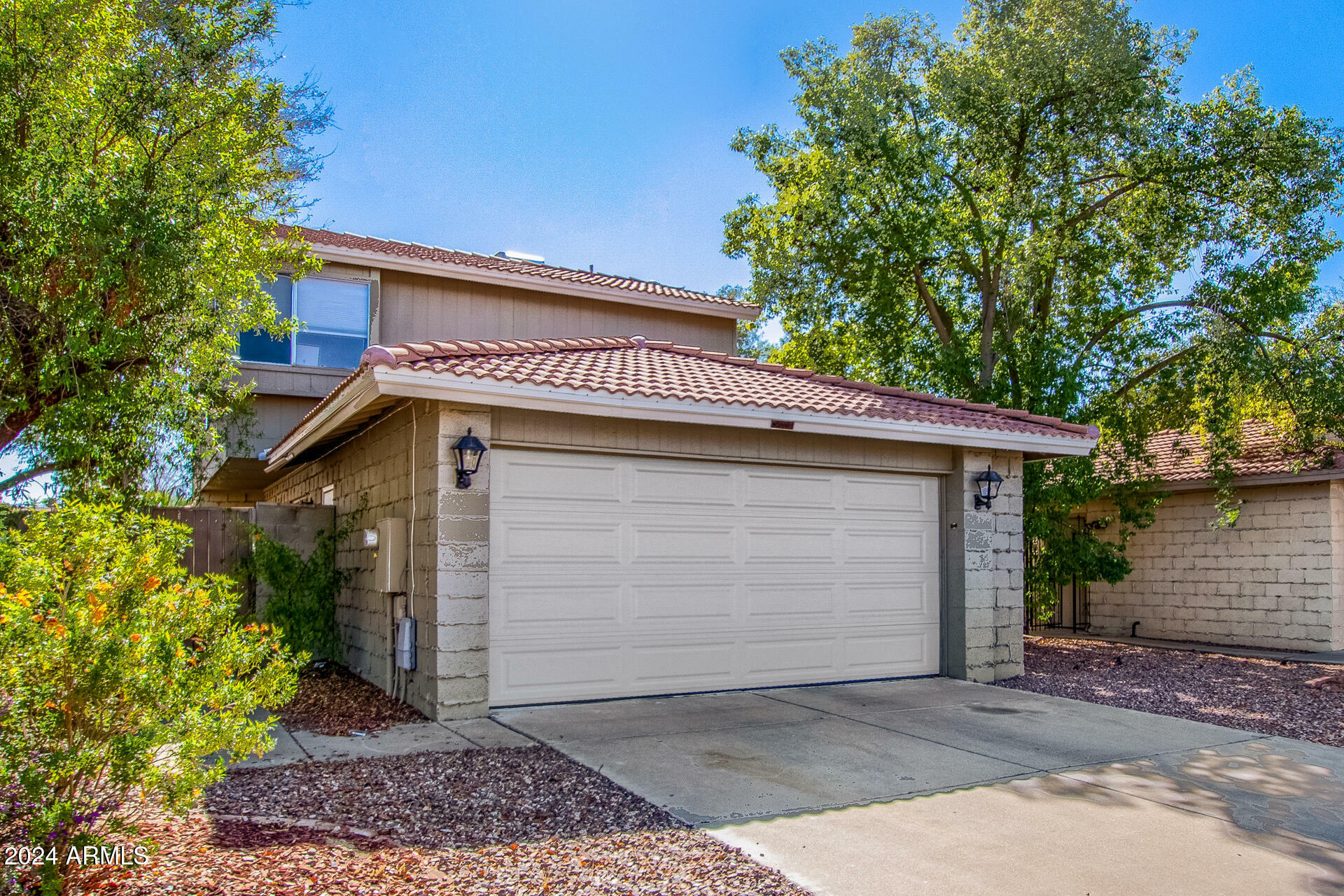 Property Photo:  2701 W Estrella Drive  AZ 85224 