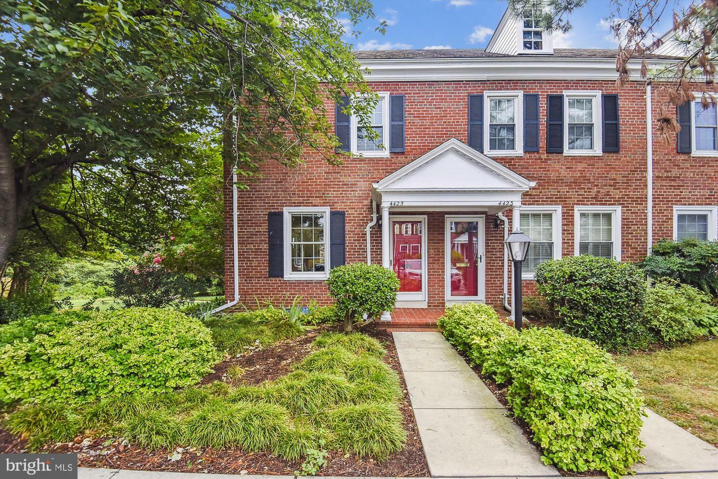 4425 34th Street S  Arlington VA 22206 photo