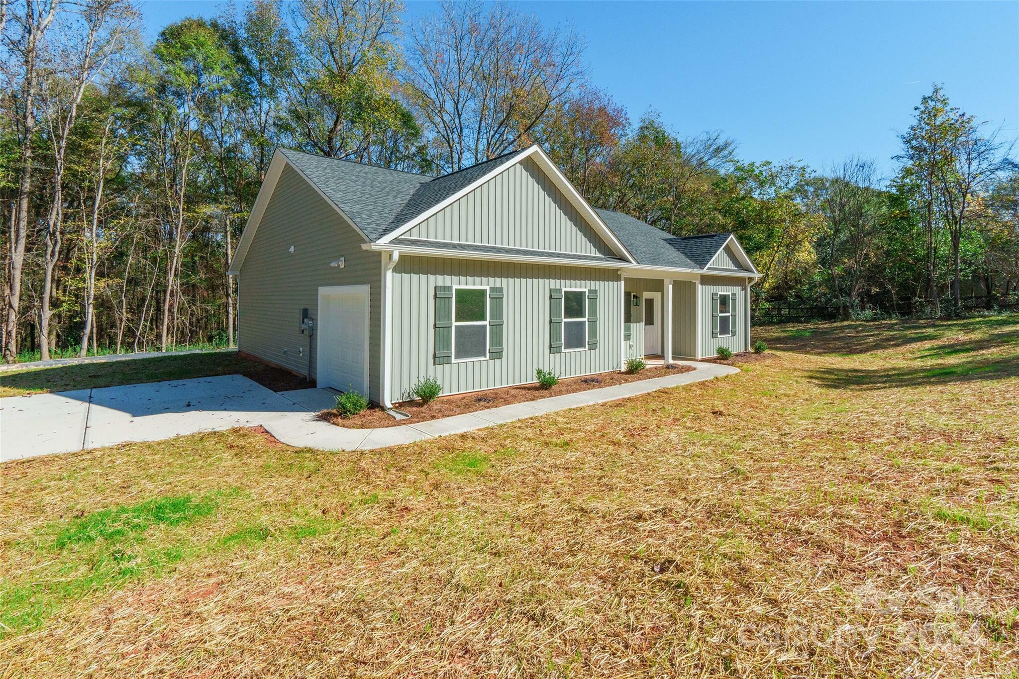 Property Photo:  3357 Lesslie Highway  SC 29730 