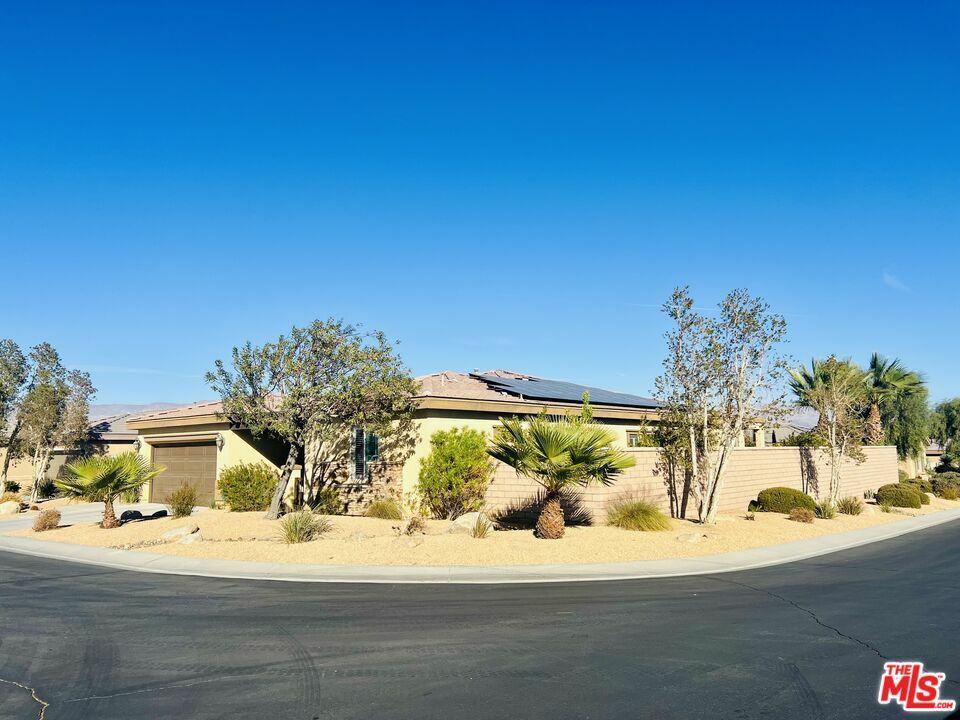 Property Photo:  73992   Van Gogh Dr  CA 92211 