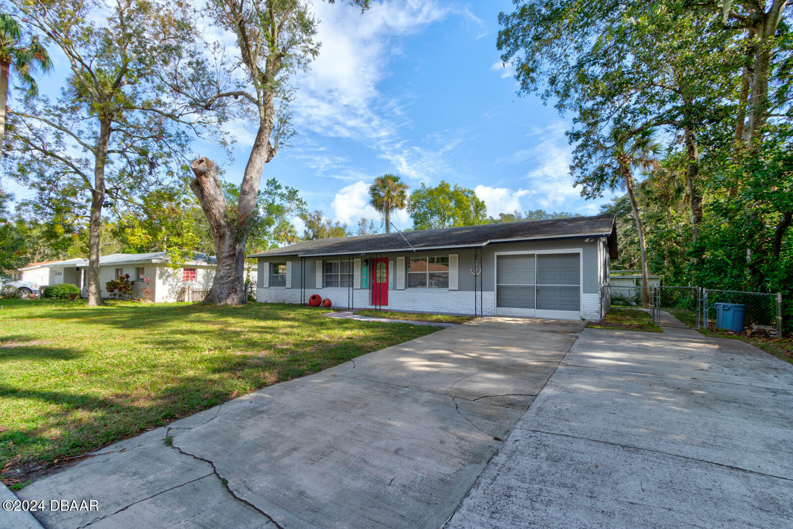 Property Photo:  271 S Orchard Street  FL 32174 