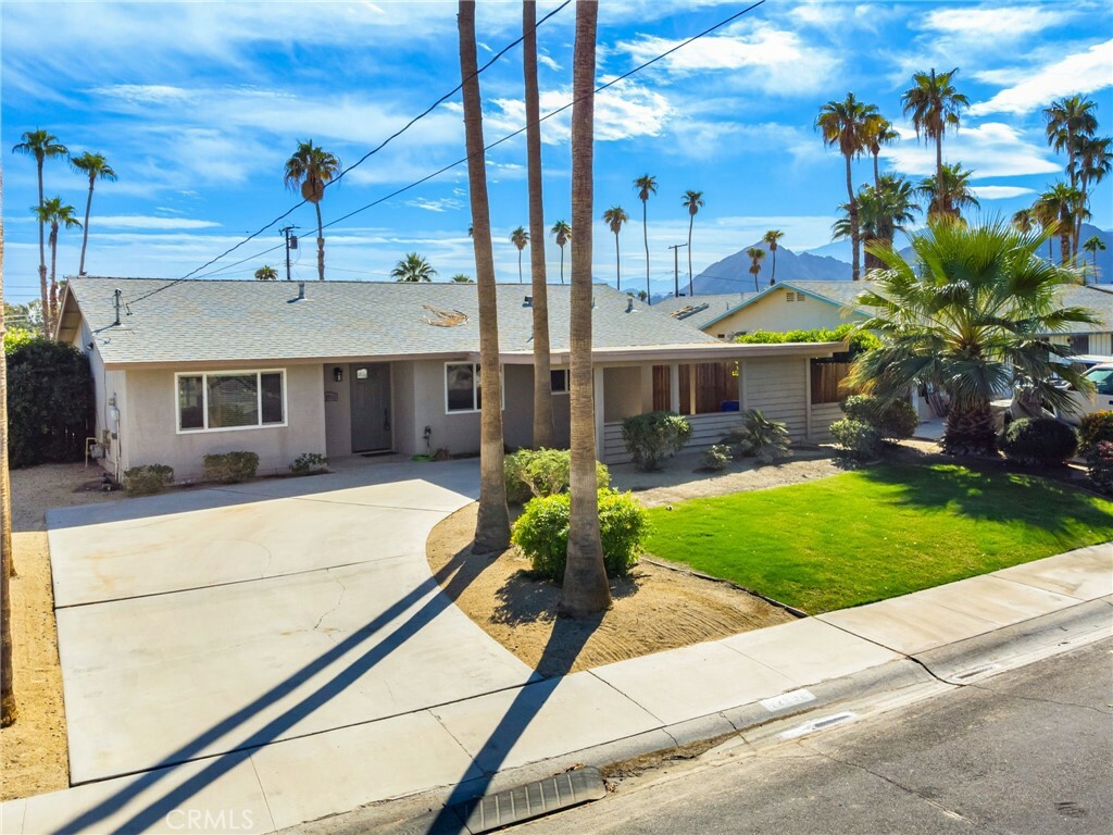 42930 Texas Avenue  Palm Desert CA 92211 photo