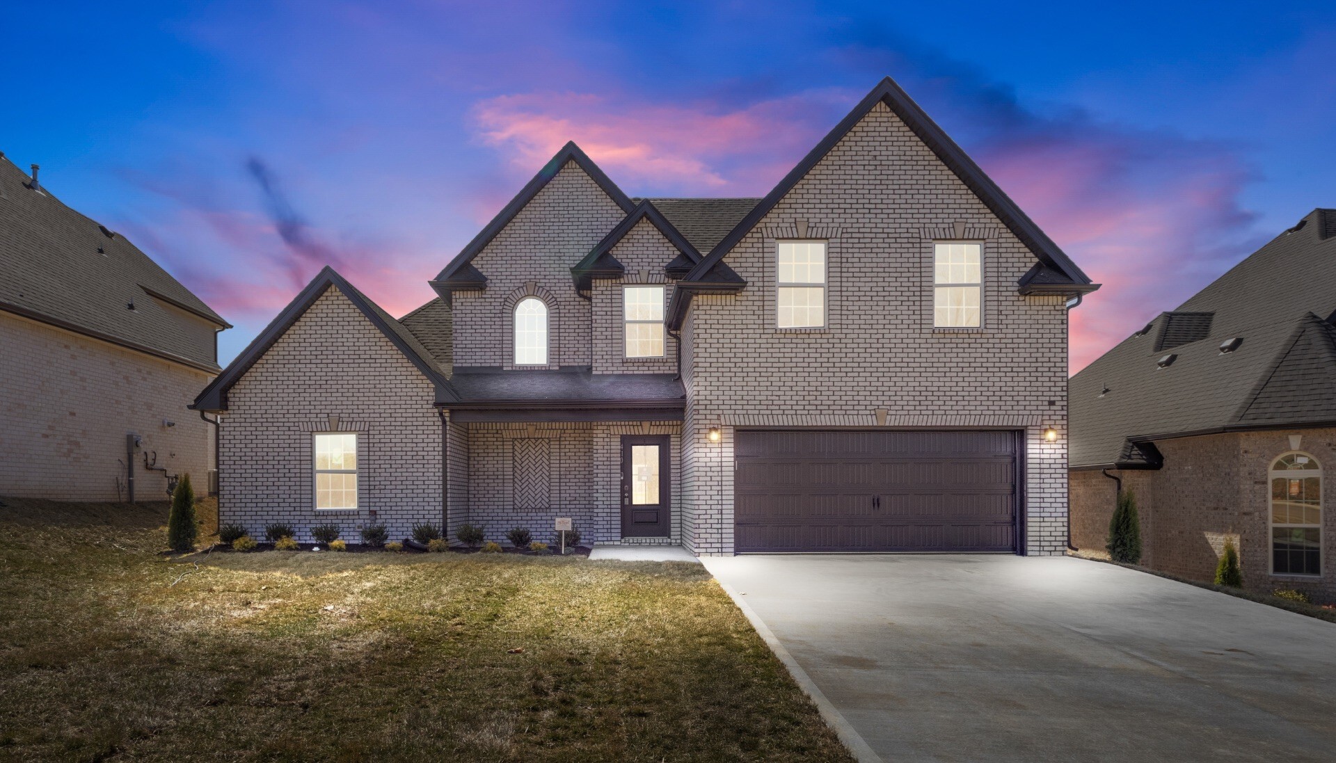 Property Photo: 410 Blackjack Oak Ct TN 37043