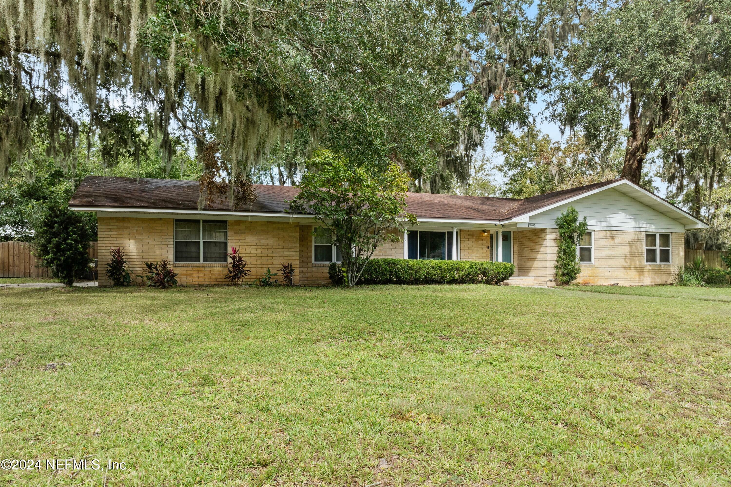 6743 Grace Lane  Jacksonville FL 32205 photo