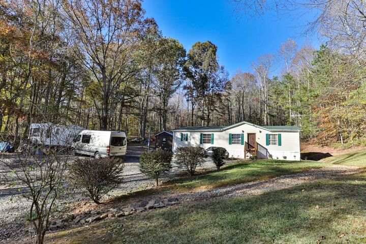 637 Hagin Circle  Ellijay GA 30536 photo