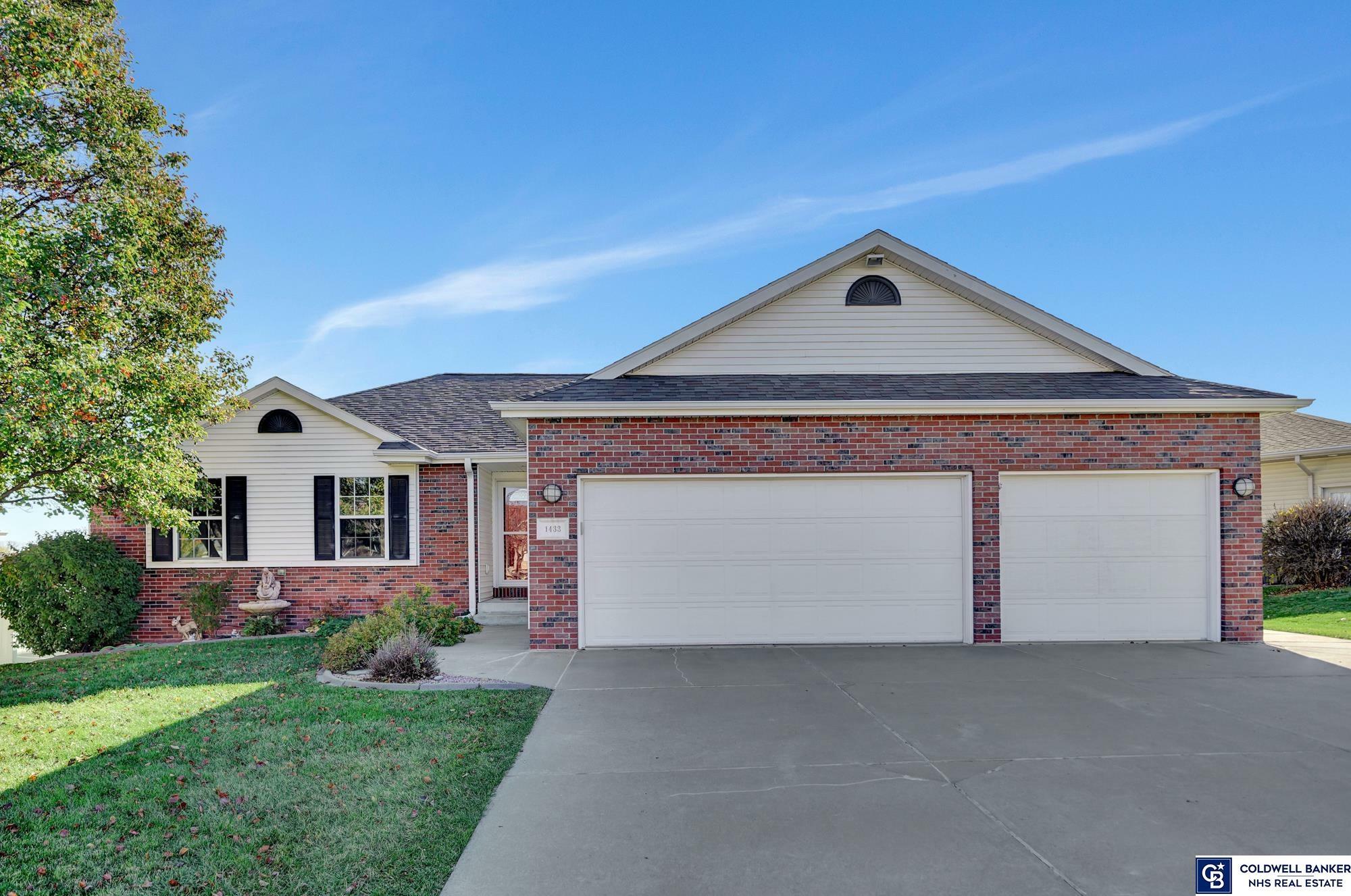 1433 Meadow Lark Court  Lincoln NE 68521 photo