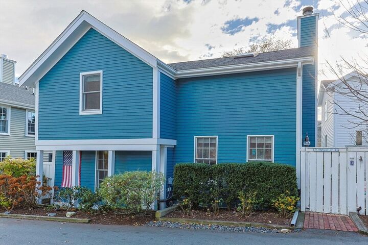 Property Photo:  19 Tremont Street 3  MA 02657 