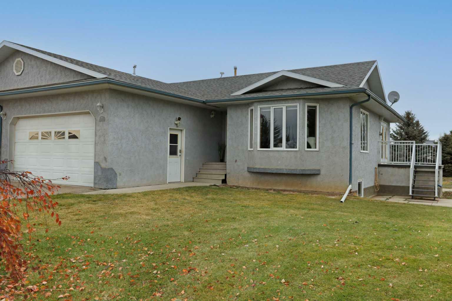 Photo de la propriété:  406B Pioneer Crescent  AB T0J 2S0 