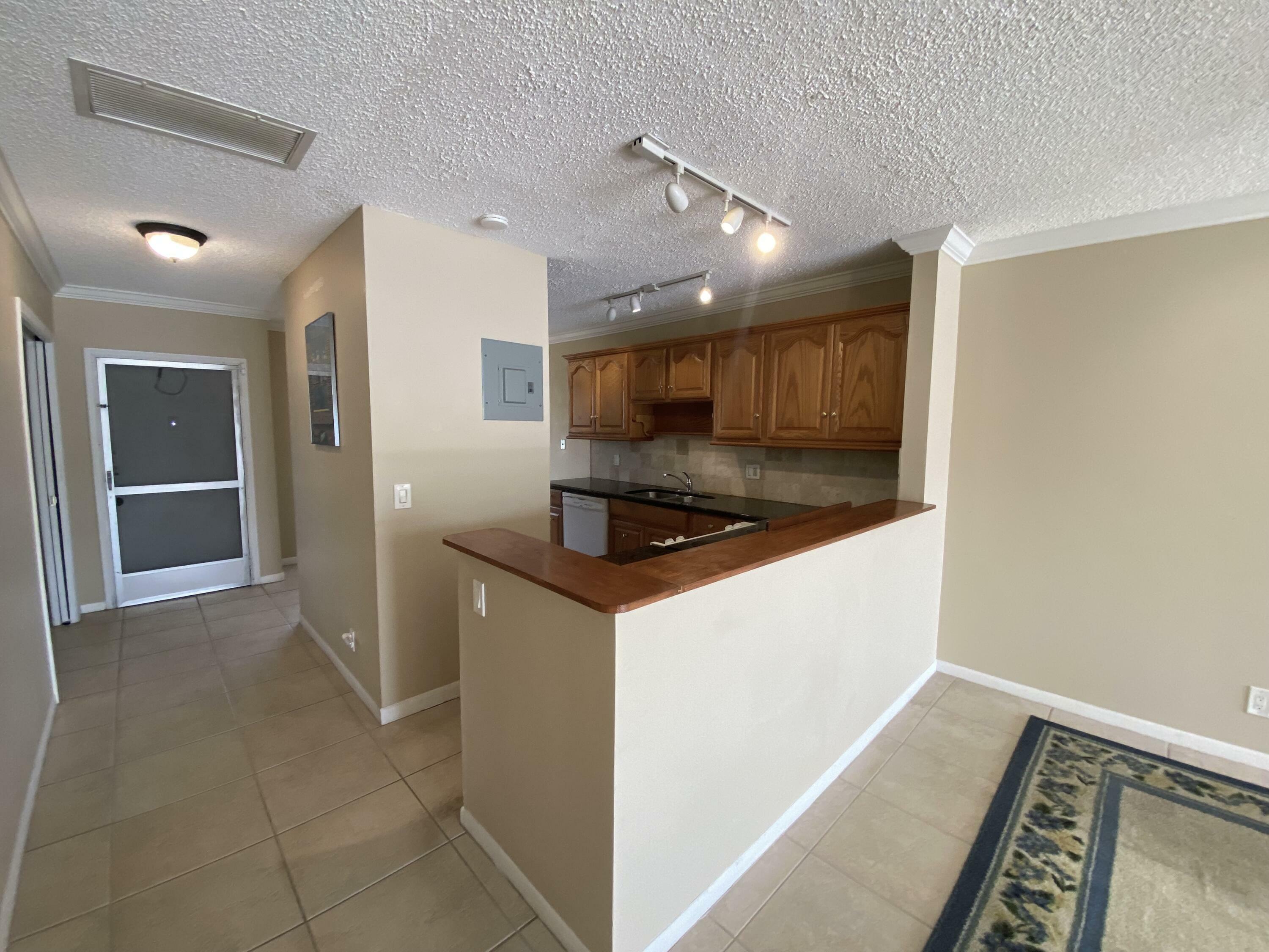 Property Photo:  2500 Black Olive Boulevard 202  FL 33445 