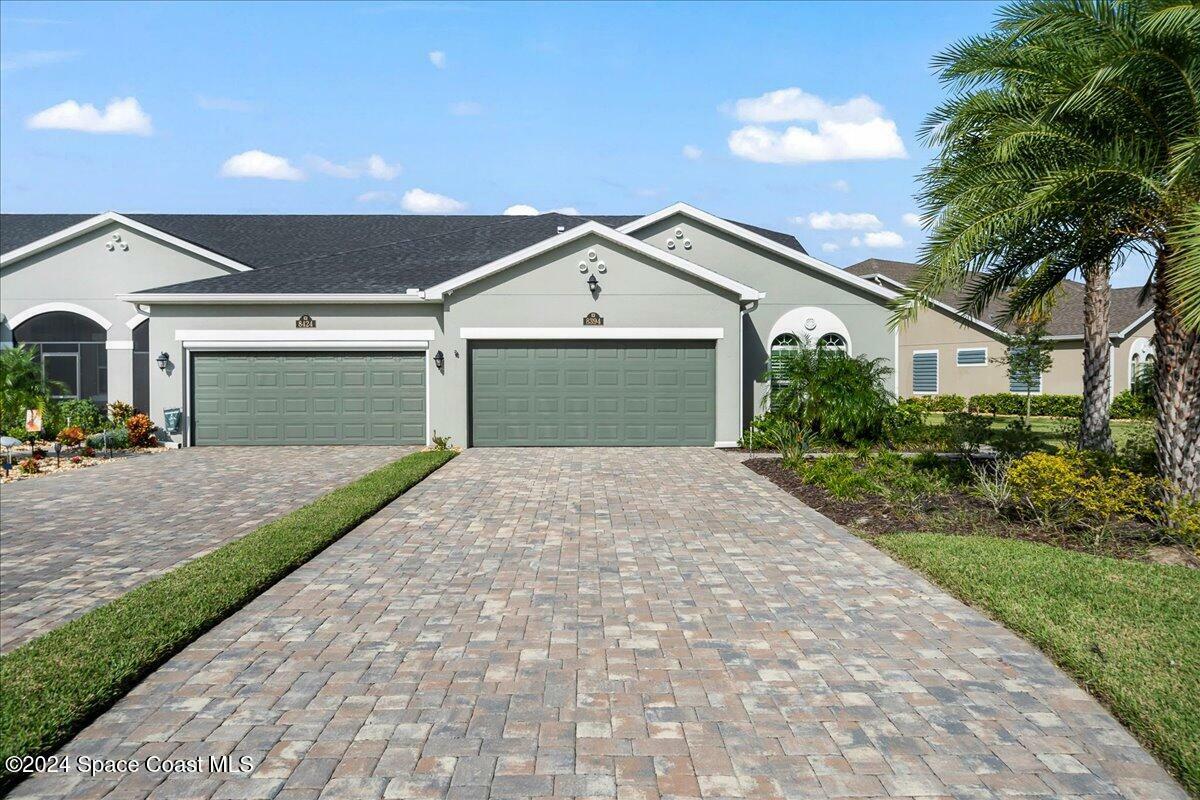 Property Photo:  8394 Loren Cove Drive  FL 32940 