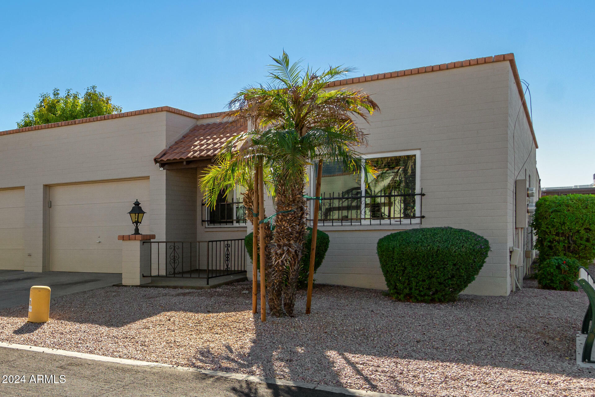 Property Photo:  440 S Parkcrest -- 36  AZ 85206 