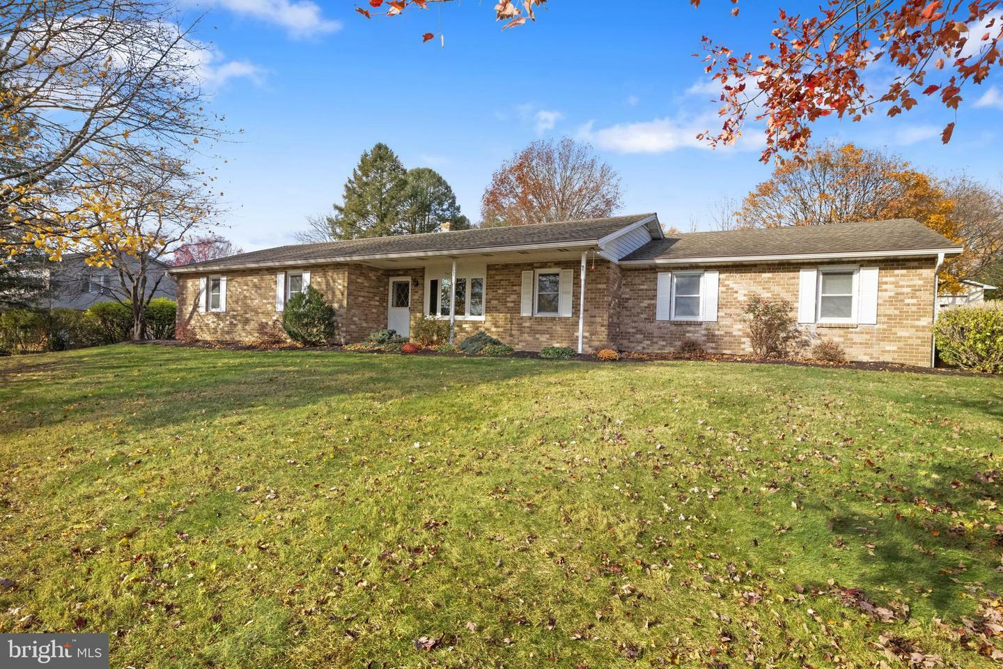 Property Photo:  1442 S Mountain Road  PA 17019 