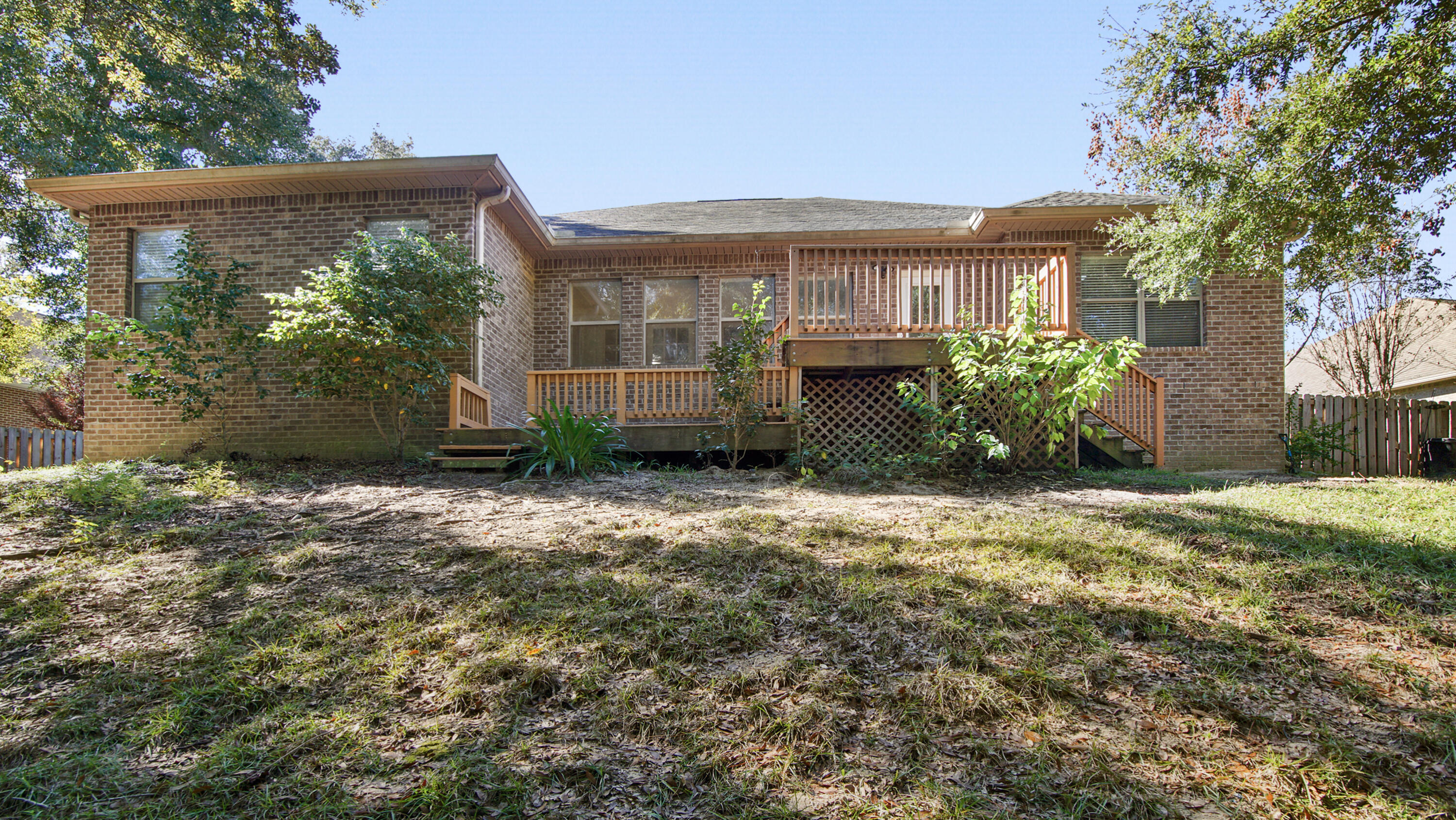 Property Photo: 446 Mango Lane FL 32439